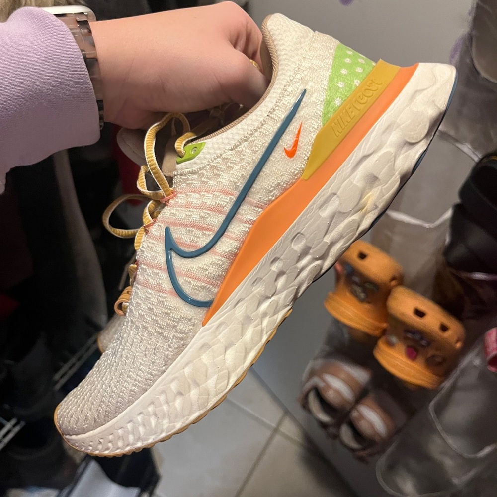 Nike React Infinity Run 3 Hot Sail Curry - Men’s 6.5/Women’s 8
